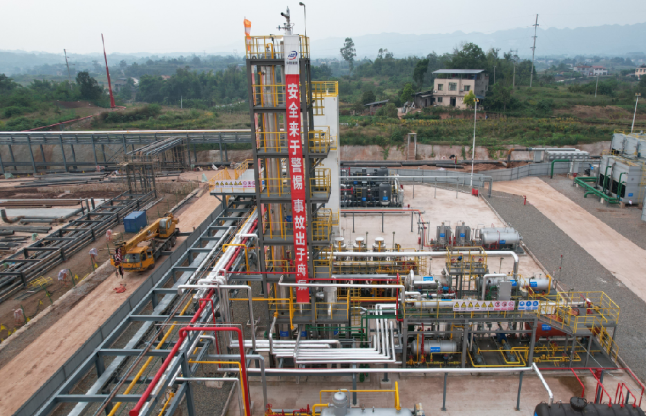  重庆永川大坝1H平台试采配套液化回收项目一期10×104Nm³/d LNG装置